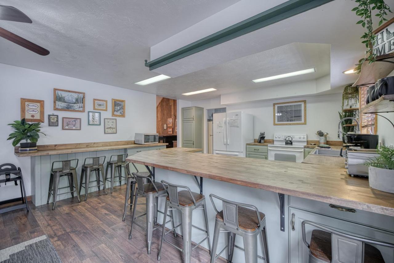 Wapiti View 6-Bedroom Cabin 28Mins To Yellowstone Island Park Esterno foto